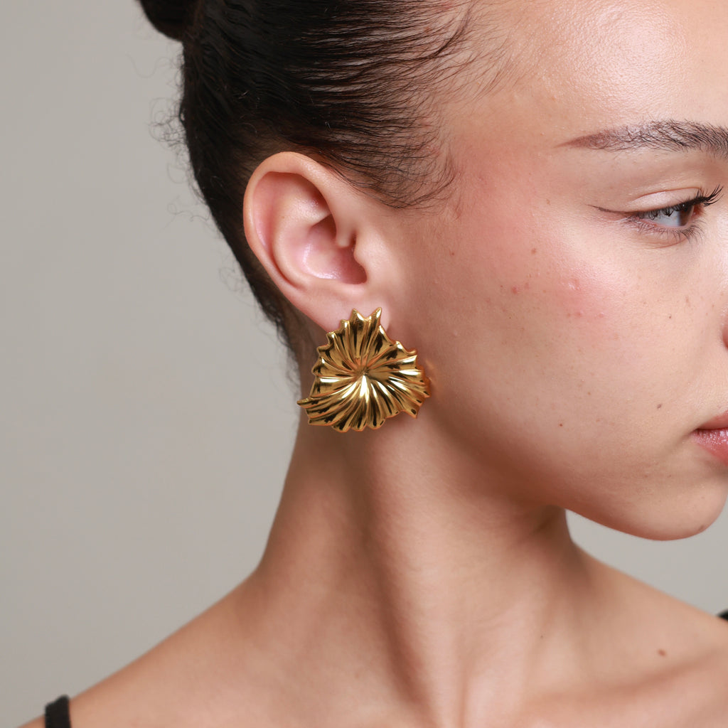 Lustre Palm Earrings