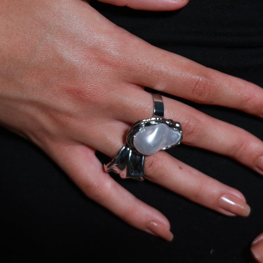Baroque Pearl Ring