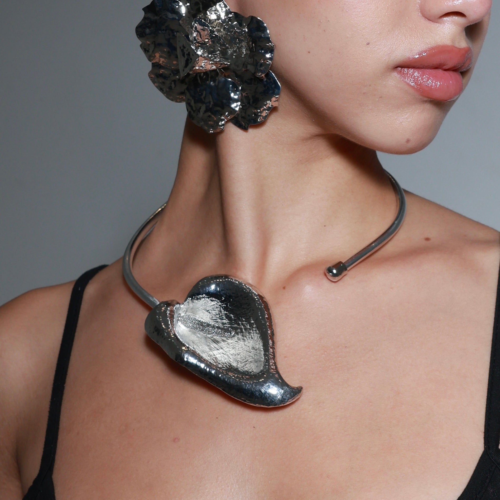 Petal Collar Necklace