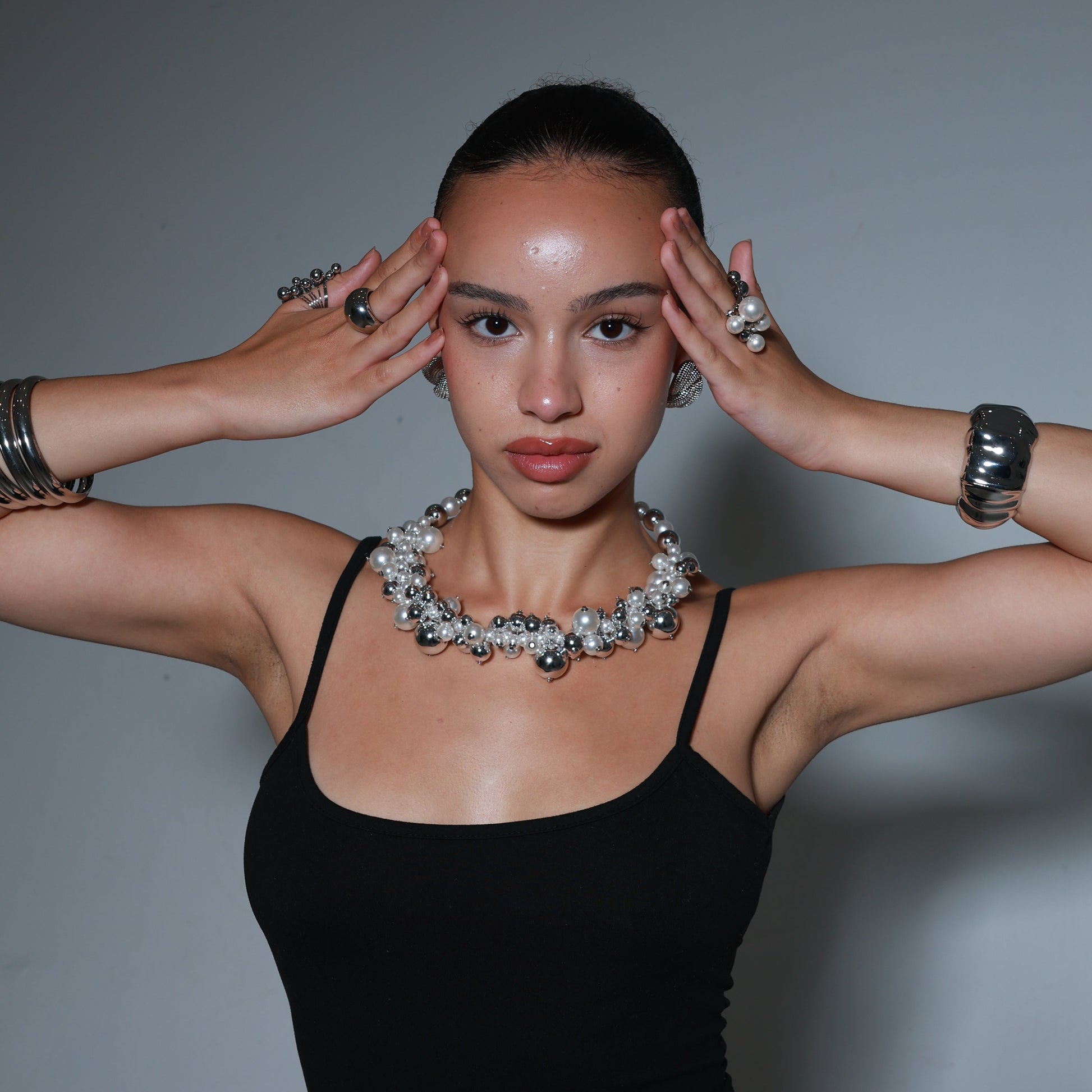 Luna Pearl Cluster Necklace